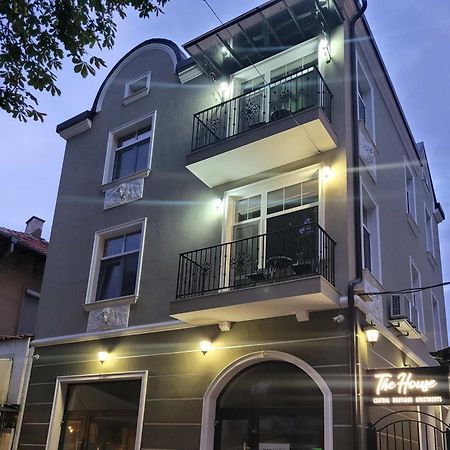 The House - Central Boutique Apartments Kyustendil Ngoại thất bức ảnh
