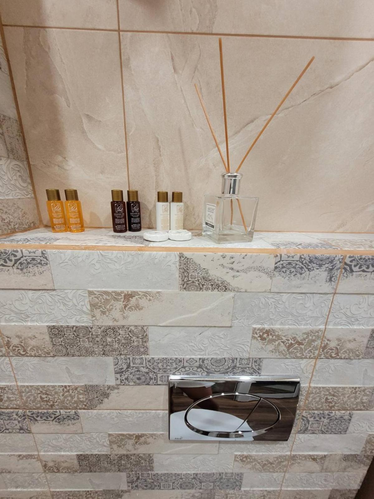The House - Central Boutique Apartments Kyustendil Ngoại thất bức ảnh
