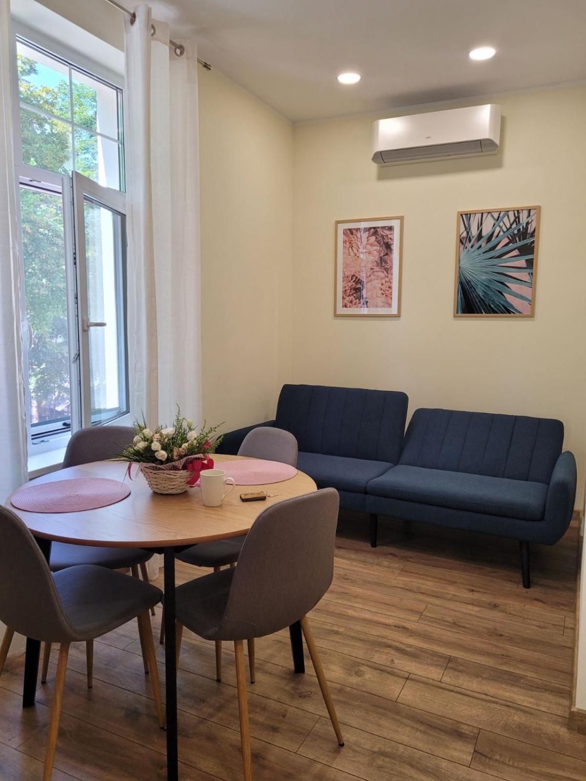 The House - Central Boutique Apartments Kyustendil Ngoại thất bức ảnh