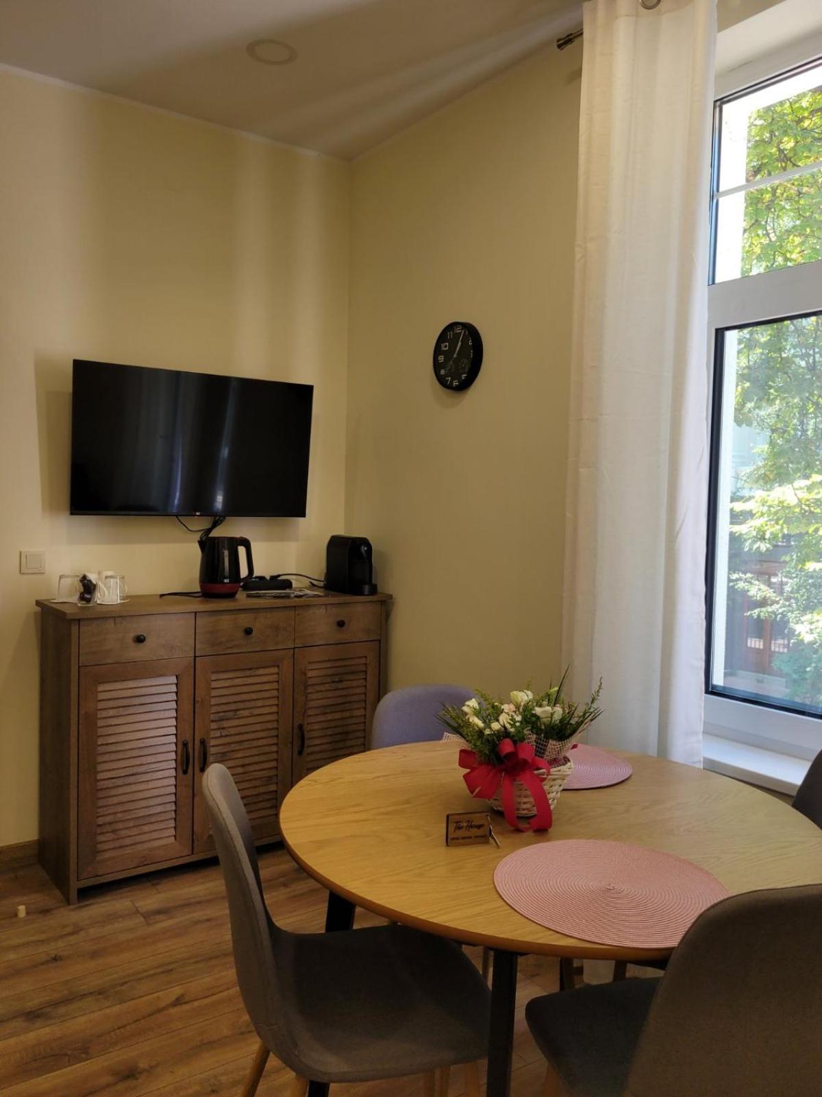 The House - Central Boutique Apartments Kyustendil Ngoại thất bức ảnh