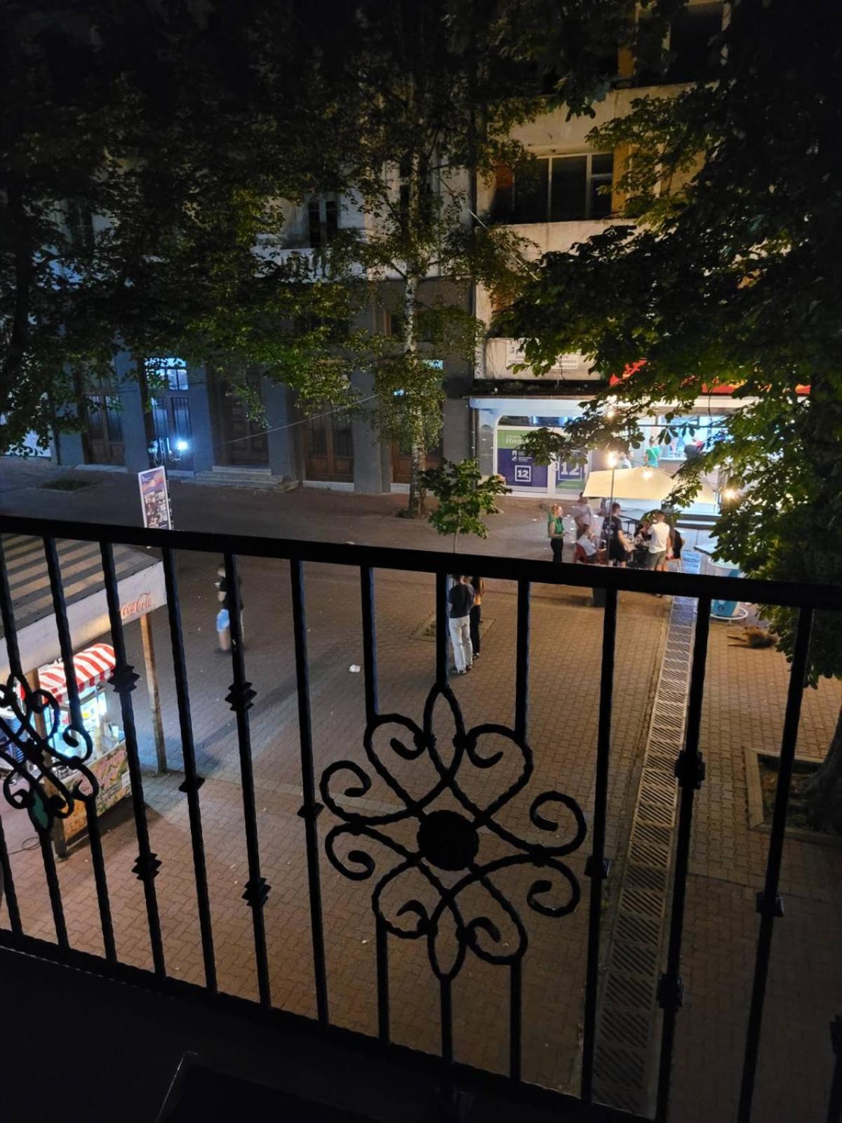The House - Central Boutique Apartments Kyustendil Ngoại thất bức ảnh